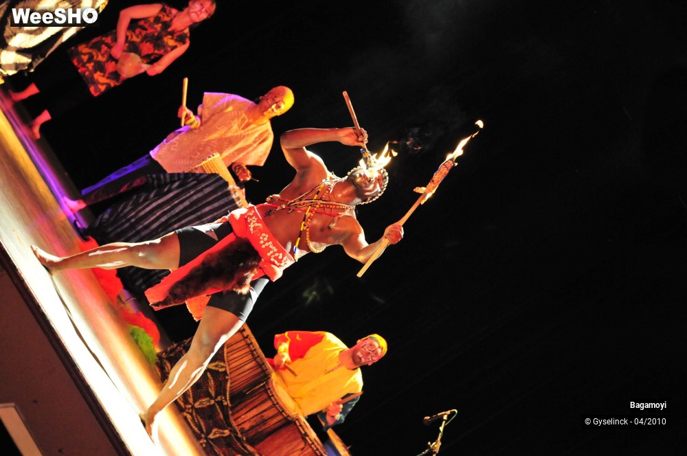 2/43 photos du spectacle Soirée Acte Africa