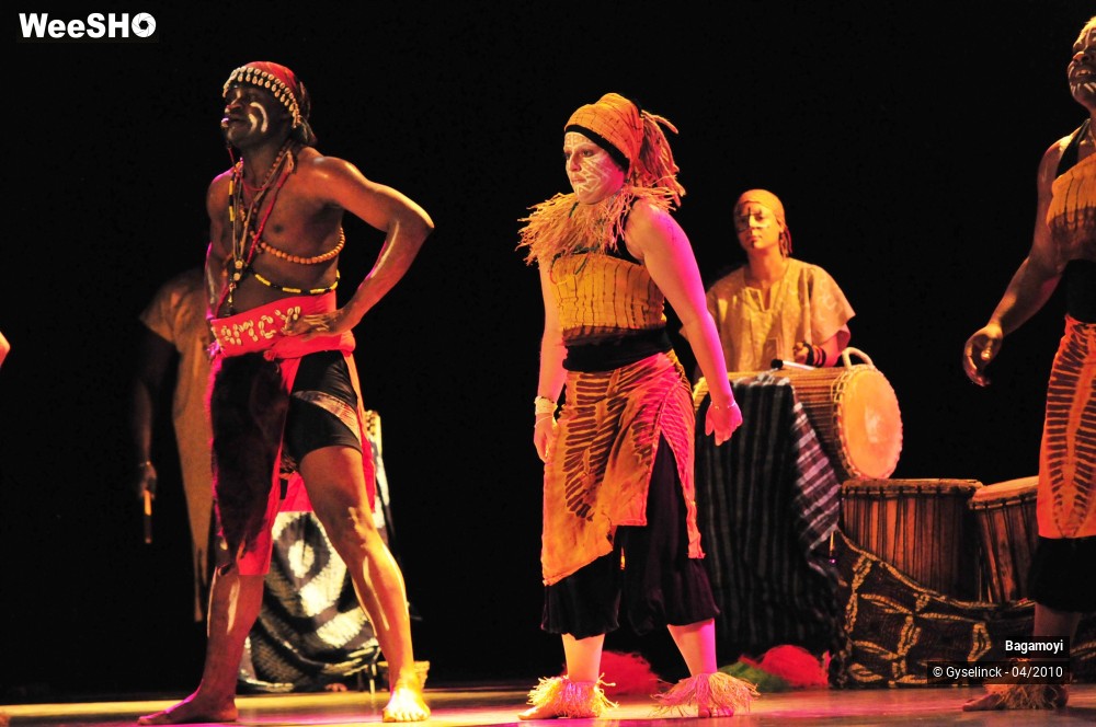 32/43 photos du spectacle Soirée Acte Africa