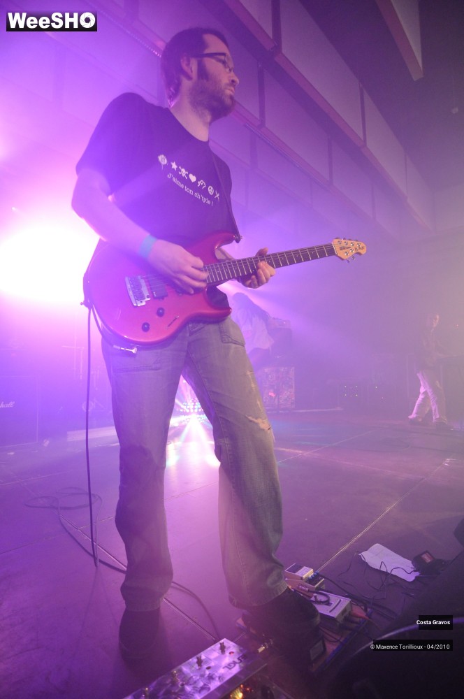 13/31 photos du spectacle Costa Gravos