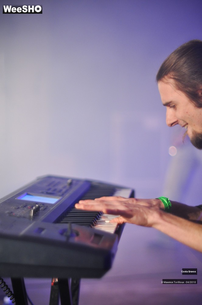 15/31 photos du spectacle Costa Gravos