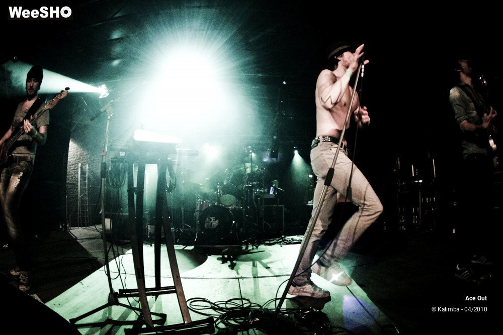 20/23 photos du spectacle Ace Out