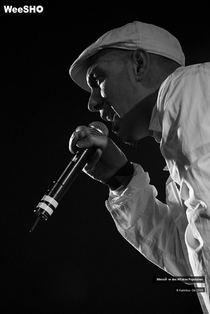 1/38 photos du spectacle Ministère des Affaires Populaires