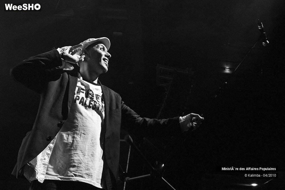 18/38 photos du spectacle Ministère des Affaires Populaires