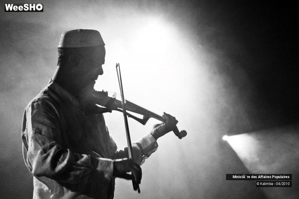 28/38 photos du spectacle Ministère des Affaires Populaires