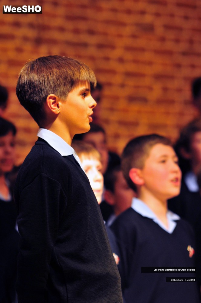 11/28 photos du spectacle Les Petits Chanteurs à la Croix de Bois