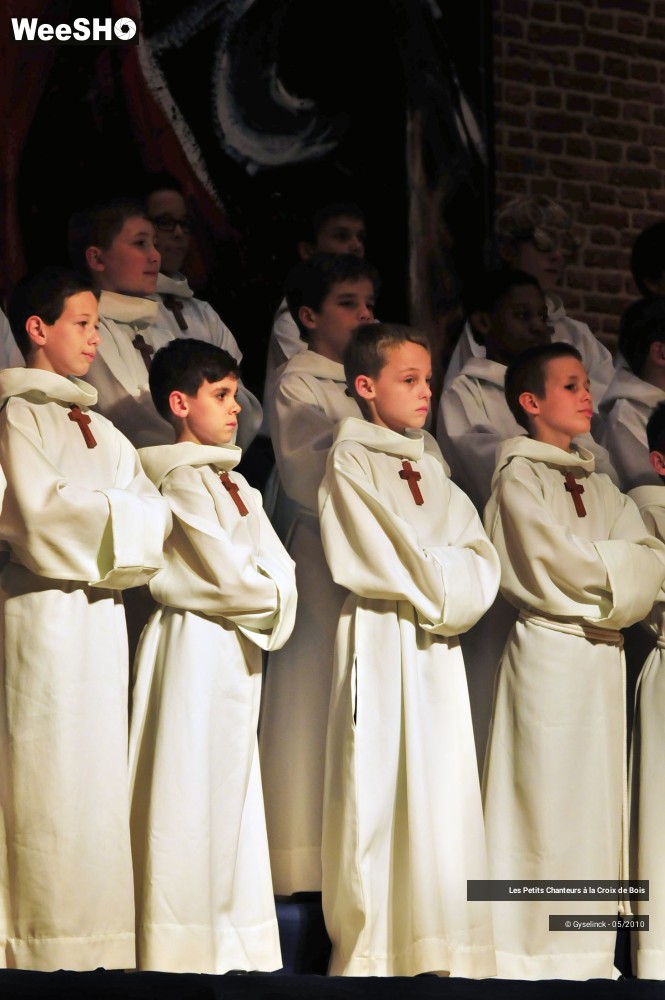 14/28 photos du spectacle Les Petits Chanteurs à la Croix de Bois
