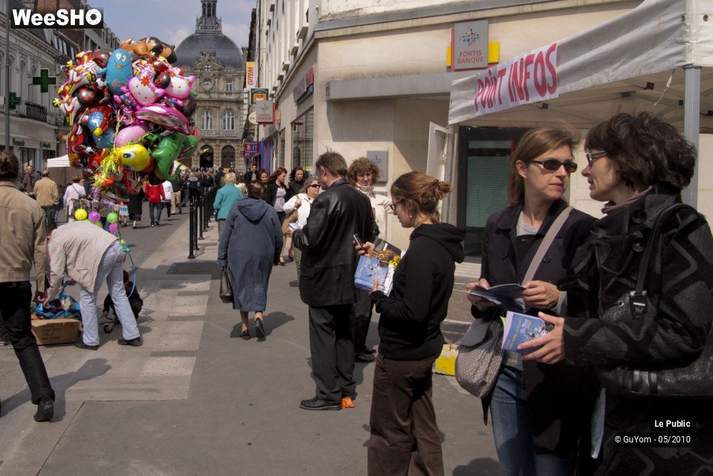 11/43 photos du spectacle Les Rues Joyeuses Ambiance 1