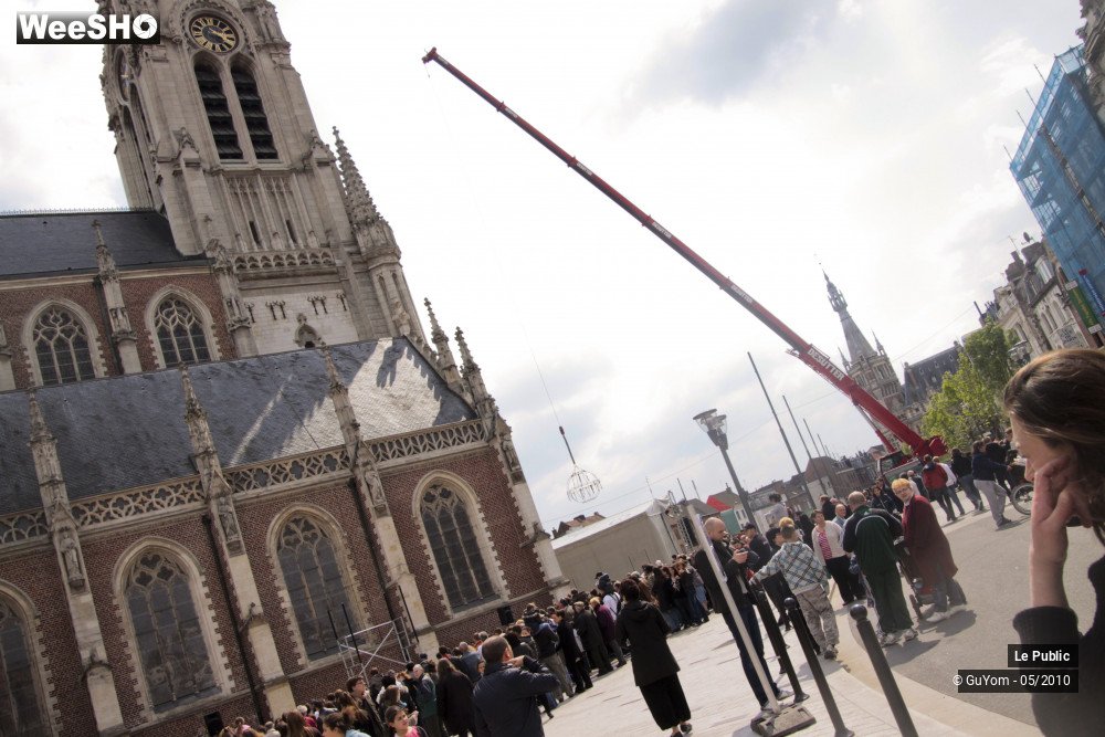 27/43 photos du spectacle Les Rues Joyeuses Ambiance 1