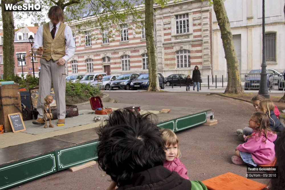 18/22 photos du spectacle Jojo Golendrini