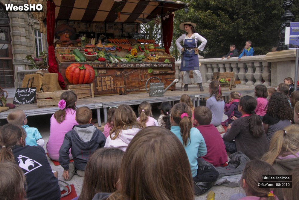 29/29 photos du spectacle Andrée Kupp, dresseuse de Légumes