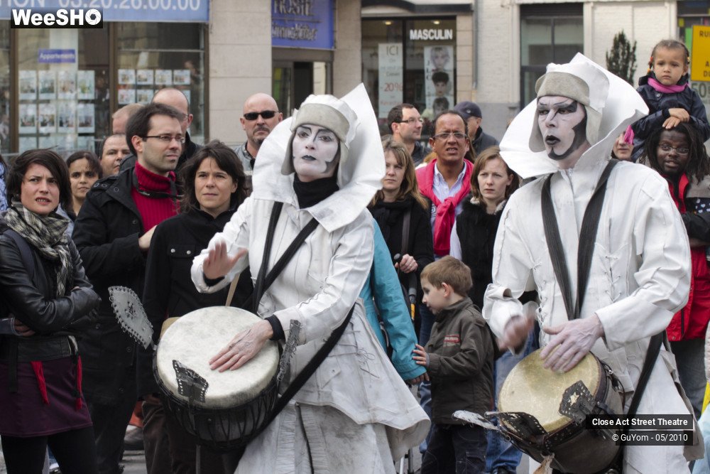 34/50 photos du spectacle White Wings