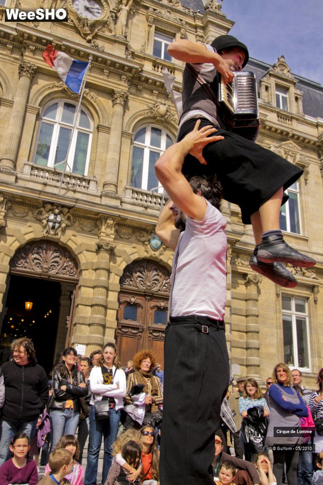 15/30 photos du spectacle L'Ecole du Cirque de Lomme 2
