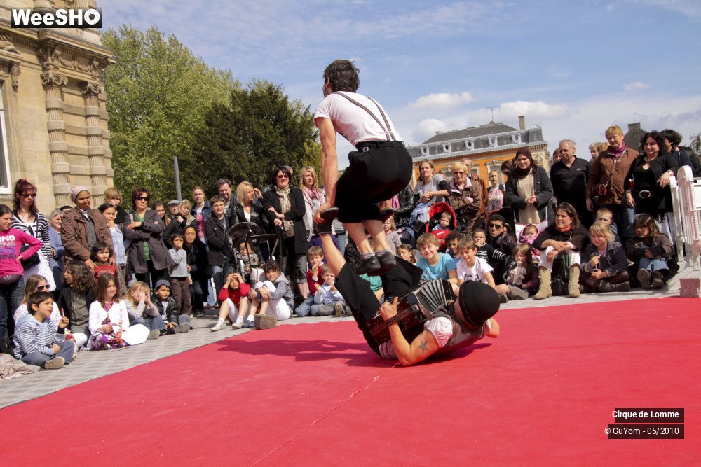 19/30 photos du spectacle L'Ecole du Cirque de Lomme 2