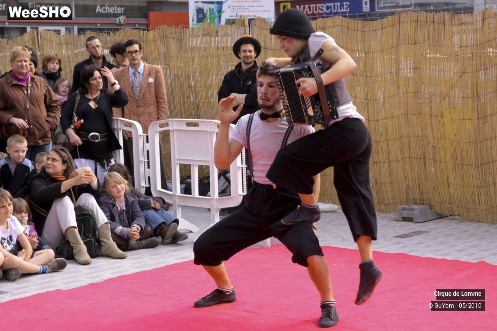 21/30 photos du spectacle L'Ecole du Cirque de Lomme 2