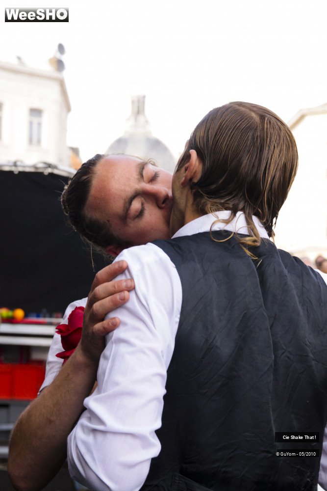 13/50 photos du spectacle Shake That !