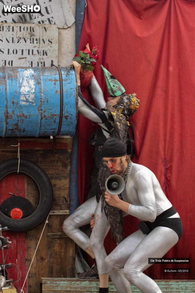 5/46 photos du spectacle Voyage en Bordure du Bord du Bout du Monde 1