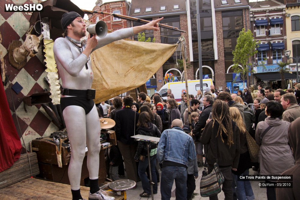 23/46 photos du spectacle Voyage en Bordure du Bord du Bout du Monde 1