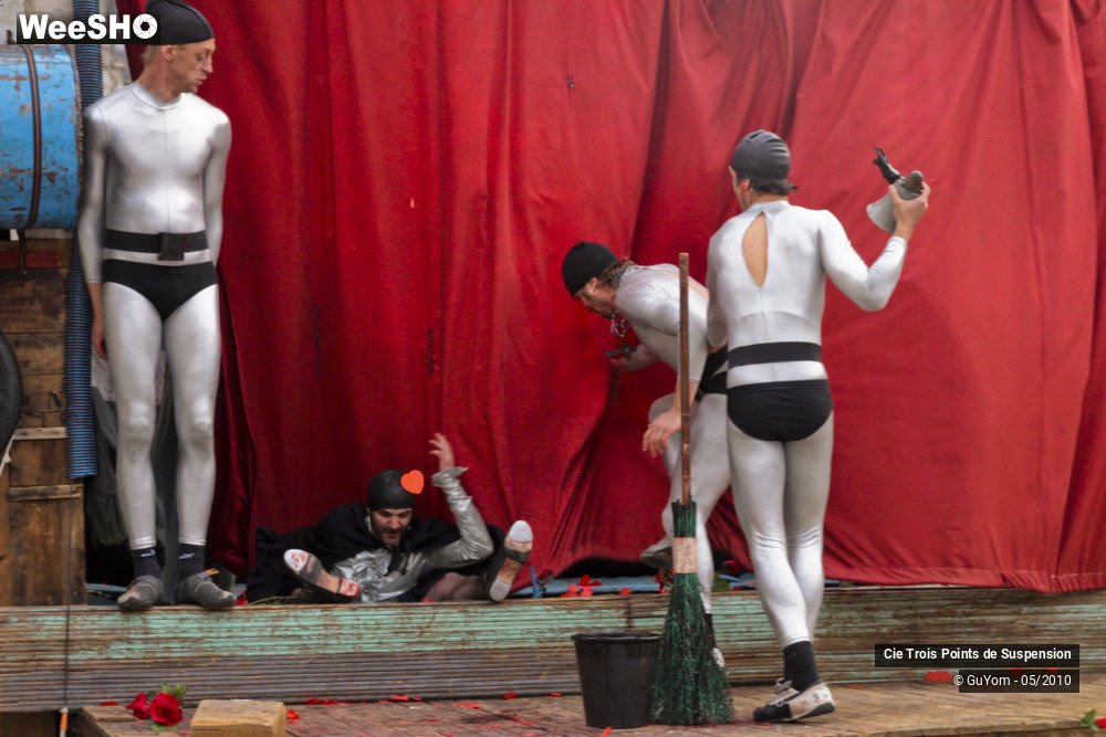 24/46 photos du spectacle Voyage en Bordure du Bord du Bout du Monde 1