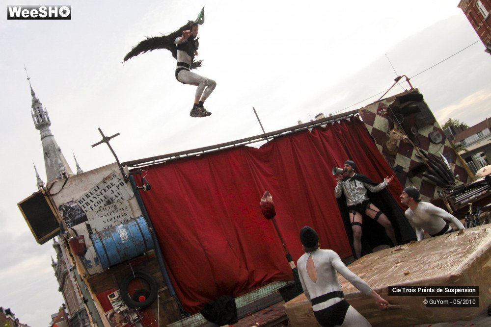 30/46 photos du spectacle Voyage en Bordure du Bord du Bout du Monde 1