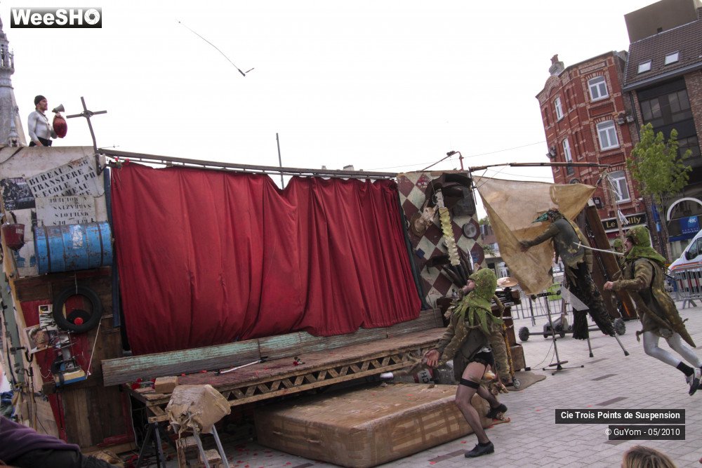 33/46 photos du spectacle Voyage en Bordure du Bord du Bout du Monde 1