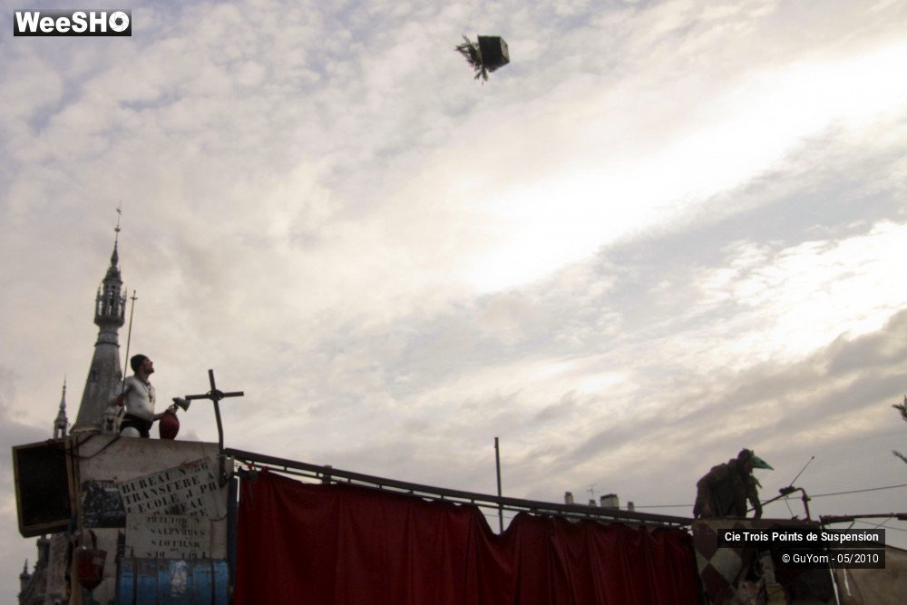 36/46 photos du spectacle Voyage en Bordure du Bord du Bout du Monde 1