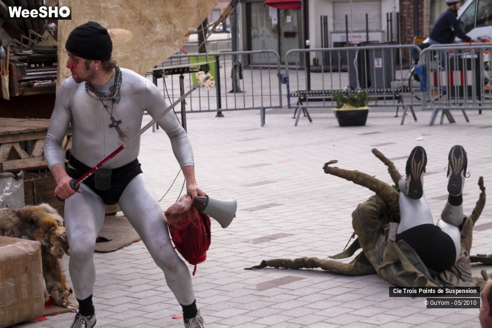 46/46 photos du spectacle Voyage en Bordure du Bord du Bout du Monde 1