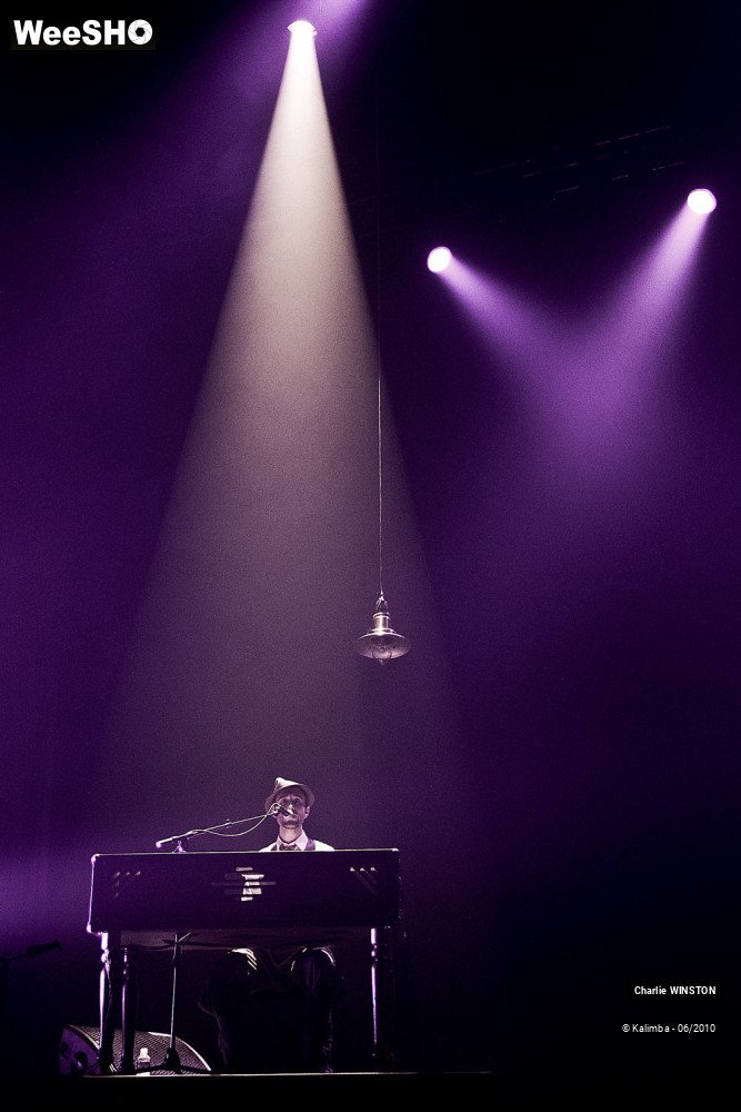 3/39 photos du spectacle Charlie WINSTON