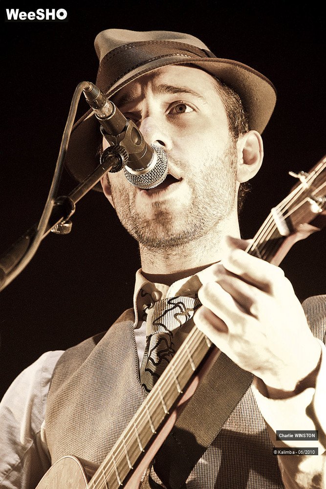 14/39 photos du spectacle Charlie WINSTON