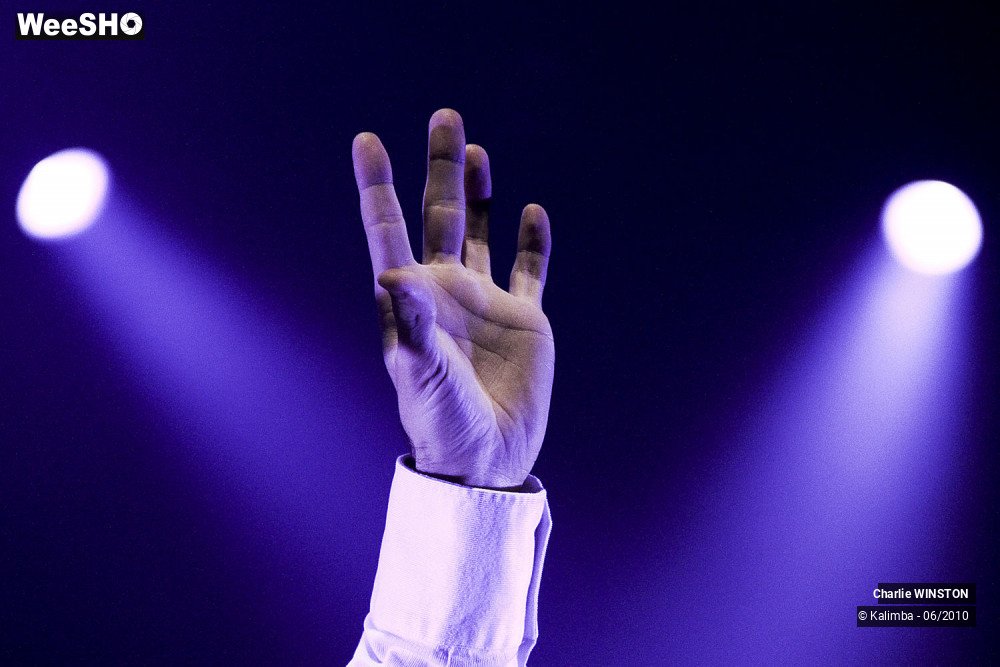 19/39 photos du spectacle Charlie WINSTON