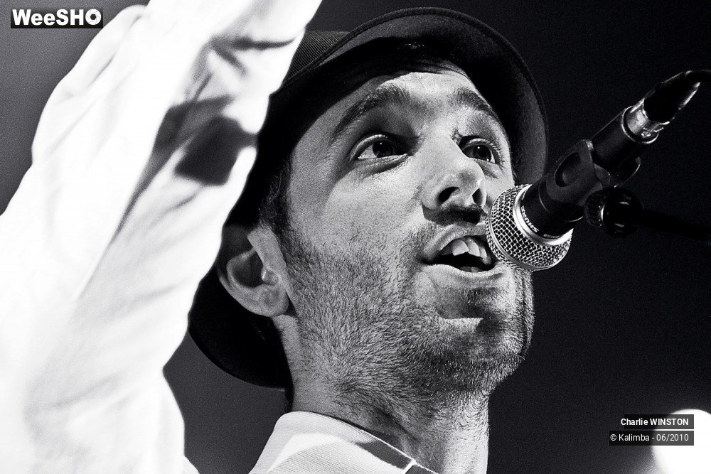 38/39 photos du spectacle Charlie WINSTON