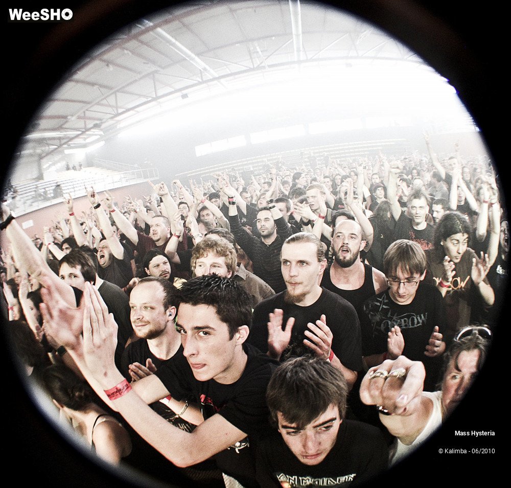 49/50 photos du spectacle Mass Hysteria