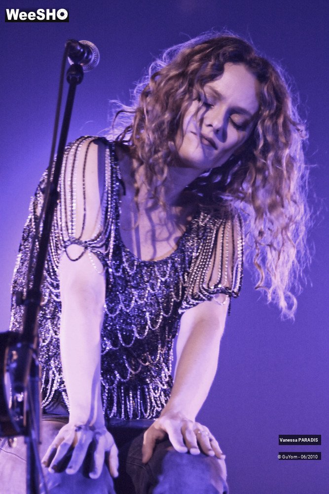22/44 photos du spectacle Vanessa PARADIS