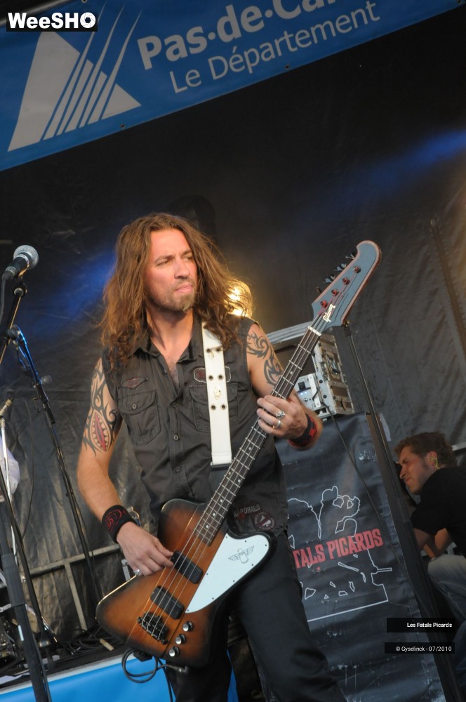 18/44 photos du spectacle Les Fatals Picards