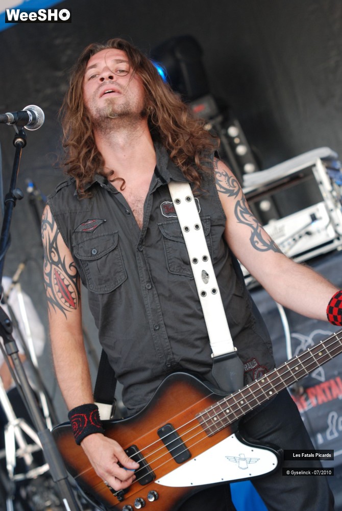 20/44 photos du spectacle Les Fatals Picards