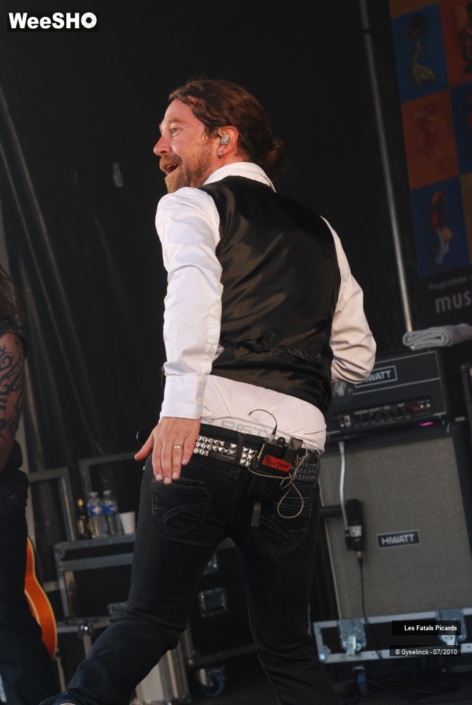 30/44 photos du spectacle Les Fatals Picards