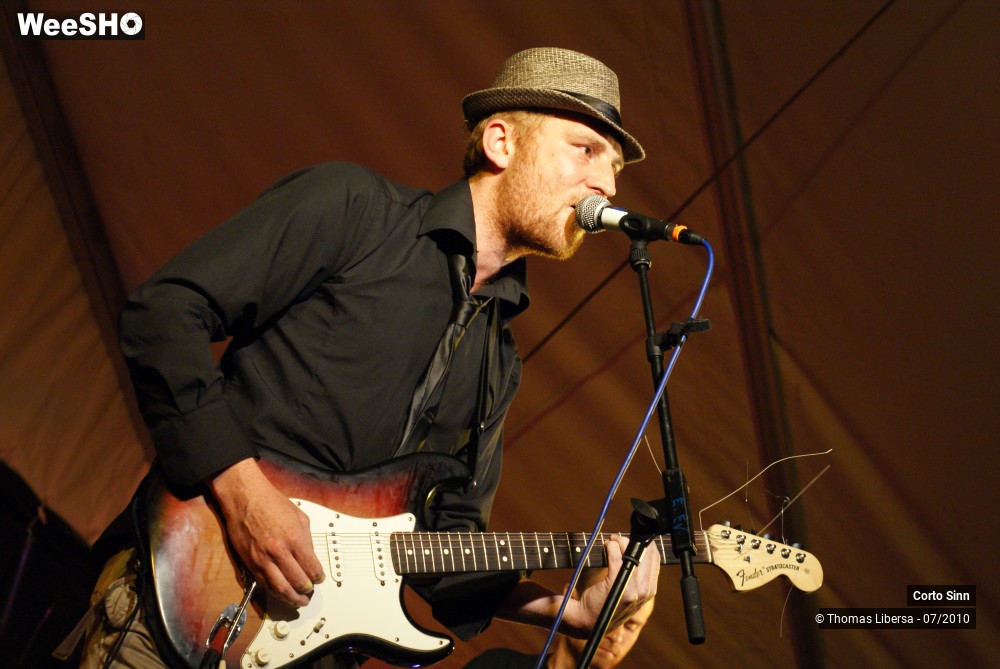 14/28 photos du spectacle Corto Sinn