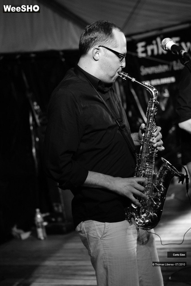 17/28 photos du spectacle Corto Sinn