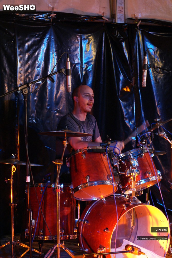 18/28 photos du spectacle Corto Sinn