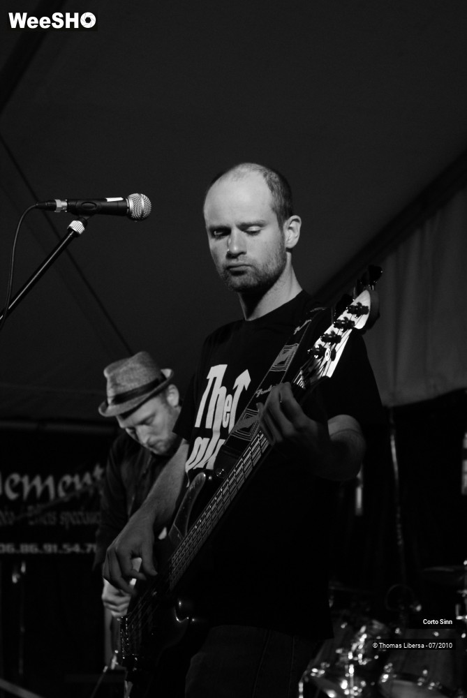 19/28 photos du spectacle Corto Sinn