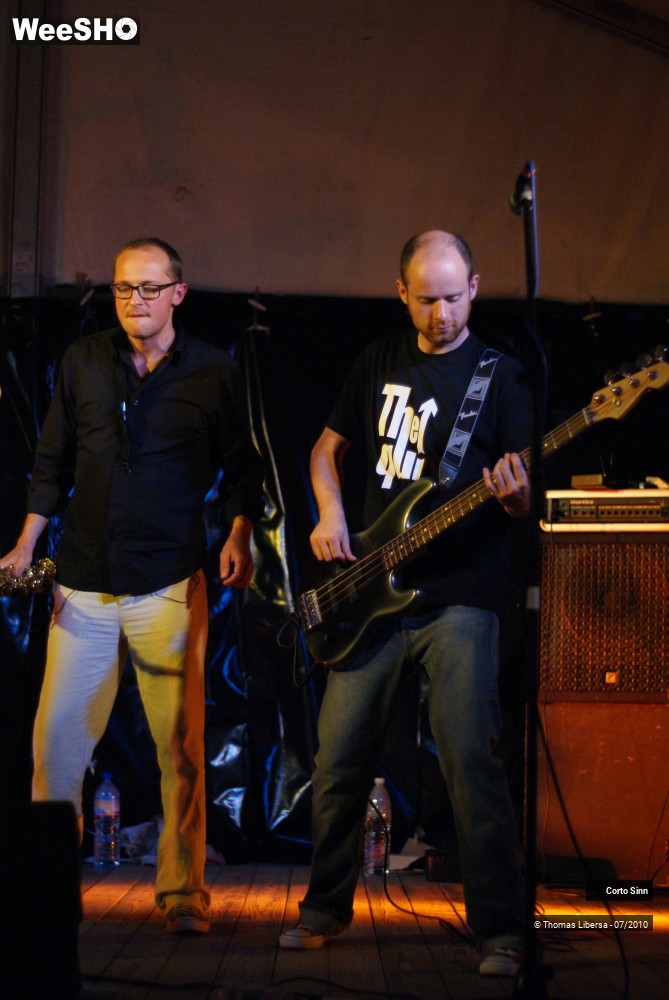 22/28 photos du spectacle Corto Sinn