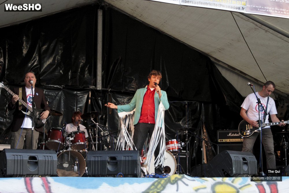 34/39 photos du spectacle The Qui