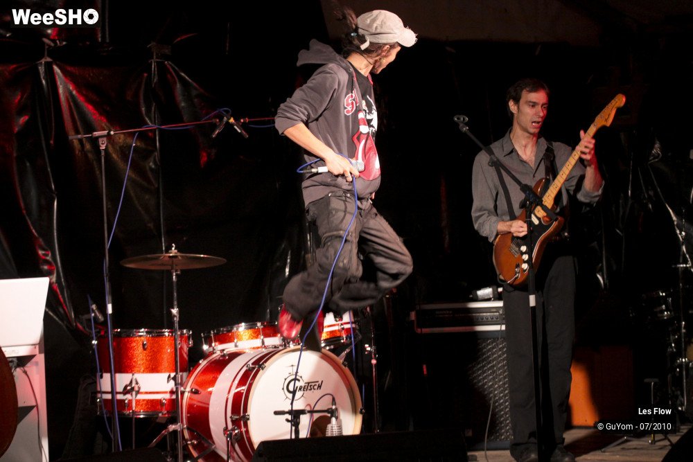 22/50 photos du spectacle Les Flow