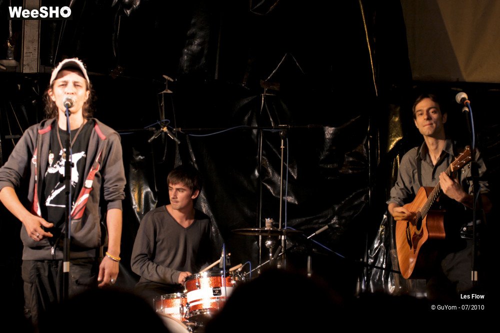 41/50 photos du spectacle Les Flow