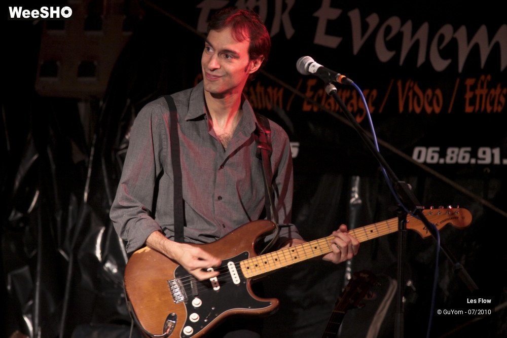 48/50 photos du spectacle Les Flow