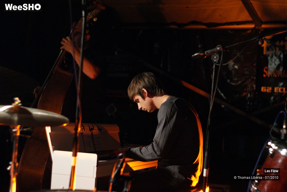 23/27 photos du spectacle Les Flow