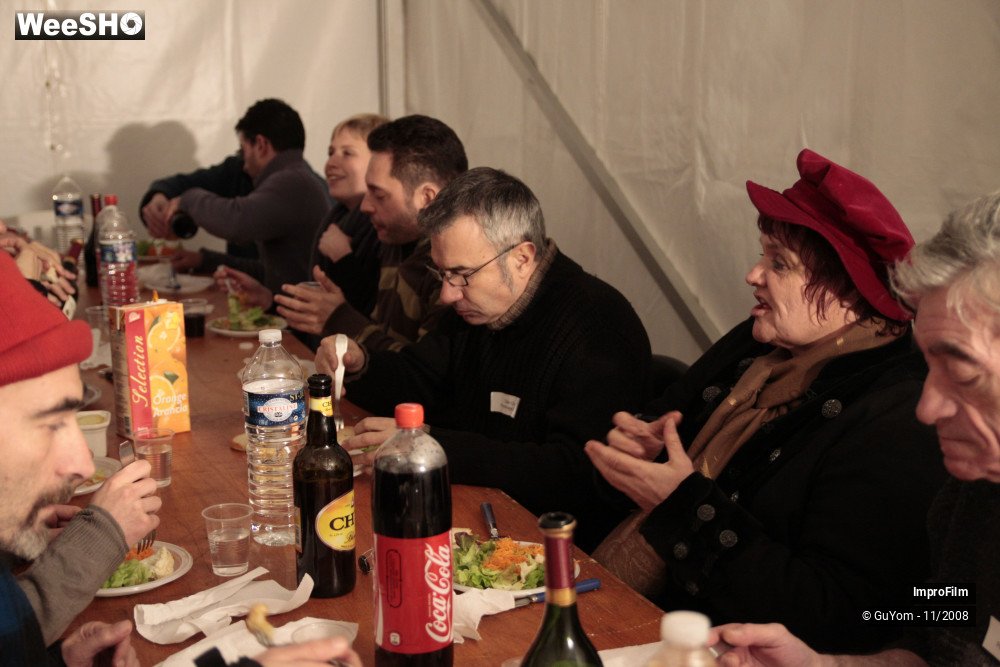 8/47 photos du spectacle Le Plus Beau Jour de ma Vie : Catering