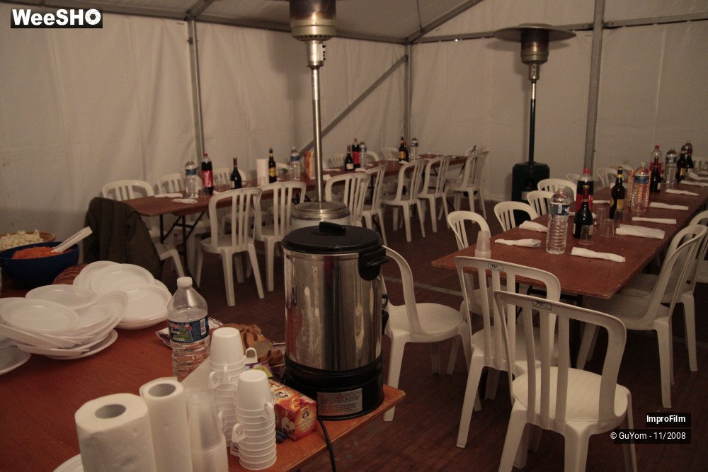 11/47 photos du spectacle Le Plus Beau Jour de ma Vie : Catering