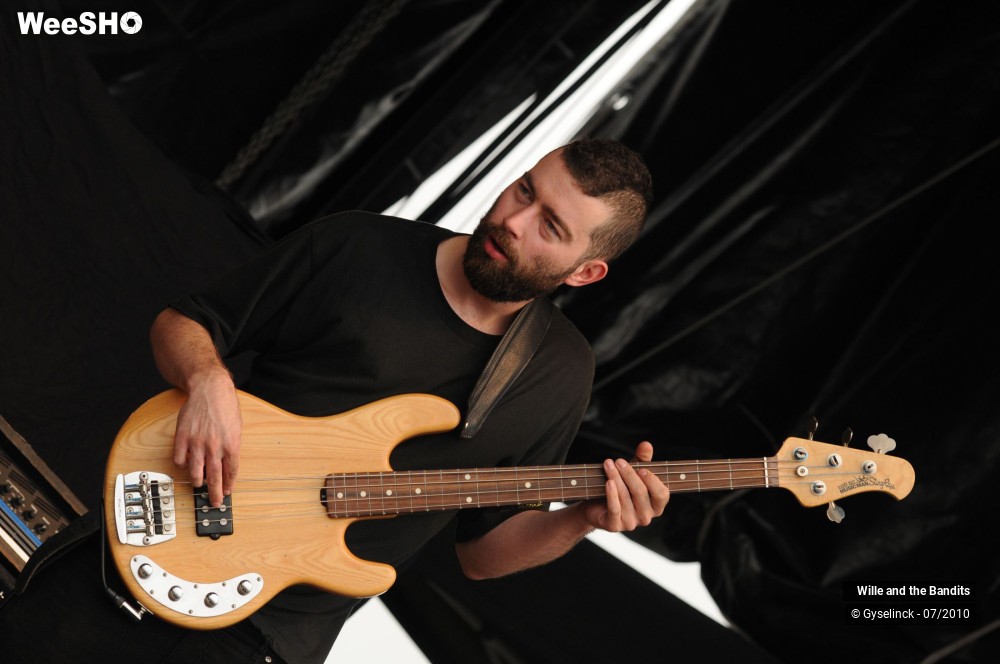 24/26 photos du spectacle Wille and the Bandits