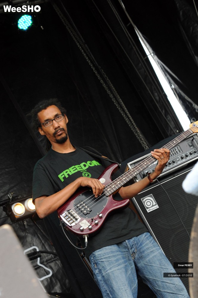 18/30 photos du spectacle Omar PERRY