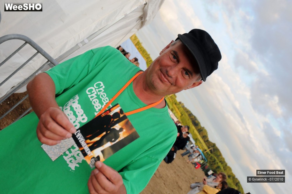 7/39 photos du spectacle Elmer Food Beat